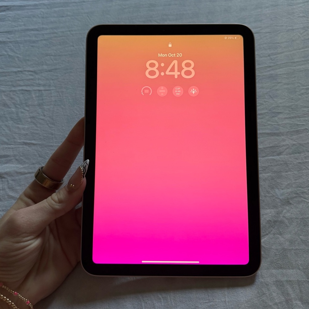 Apple mini pink iPad